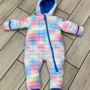 Shizuoka Rainbow Dye Tie full puffer Snow suit size 9/12 M
